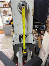 Load image into Gallery viewer, Woodturning lathe, Heavy duty

