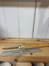 Load image into Gallery viewer, 10mm/3/8 inch point tool lot 561
