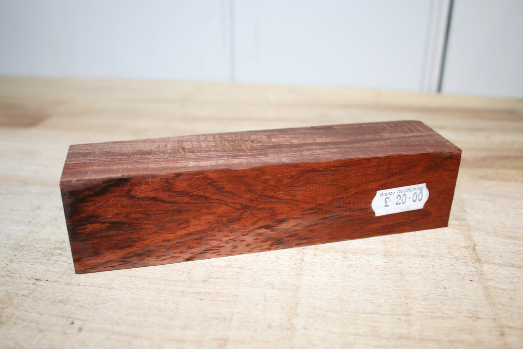 MADAGASCAN ROSEWOOD 5